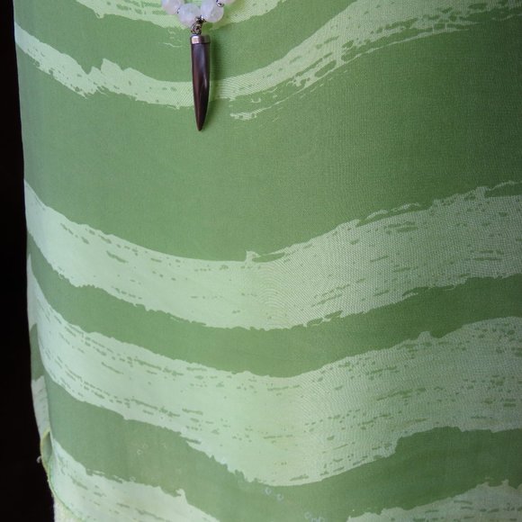 Italian made blouse with sequined bottom - Picture 2 of 5